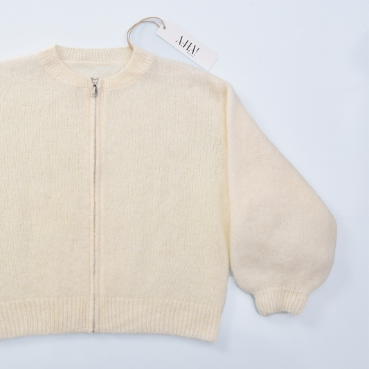 Flauschige Jacke im Bomberstyle mit Reißverschluss