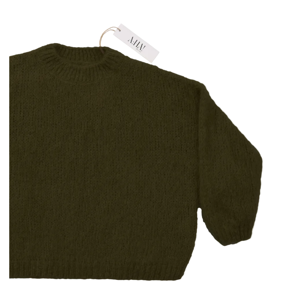 Luftiger grobmaschig gestrickter Mohair Pullover